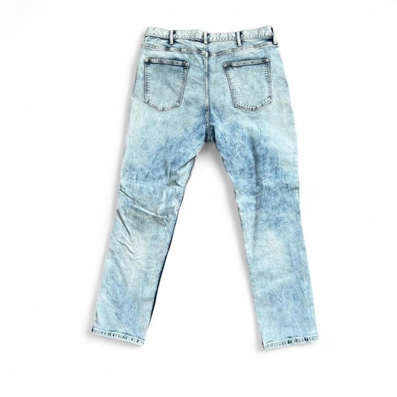 Old Navy - Men's Slim Fit Jeans - Size 38x30 - Light Wash Blue Denim Stretch - Picture 2 of 4